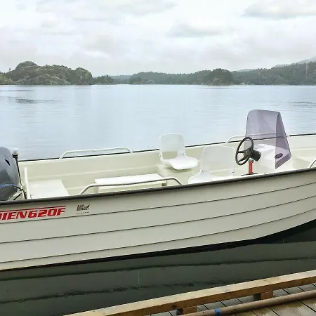 Tatil Evi Five-bedroom Holiday In Masfjordnes *