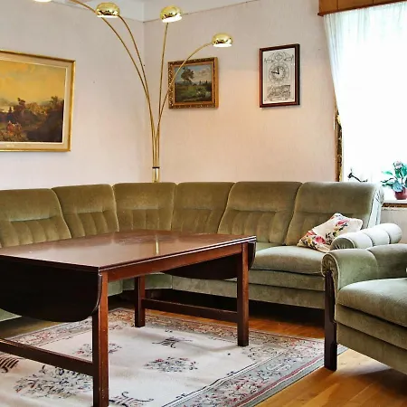 Five-bedroom Holiday In Masfjordnes