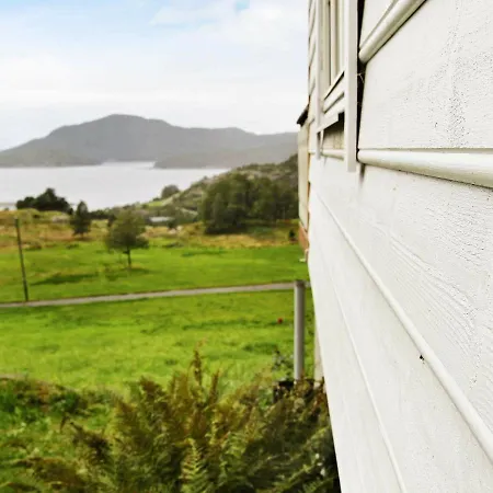Five-bedroom Holiday In Masfjordnes Tatil Evi