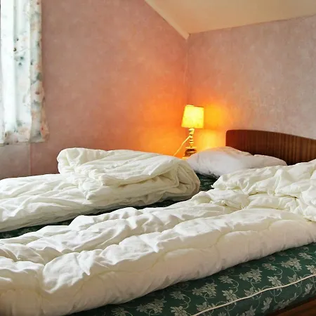 Five-bedroom Holiday In Masfjordnes